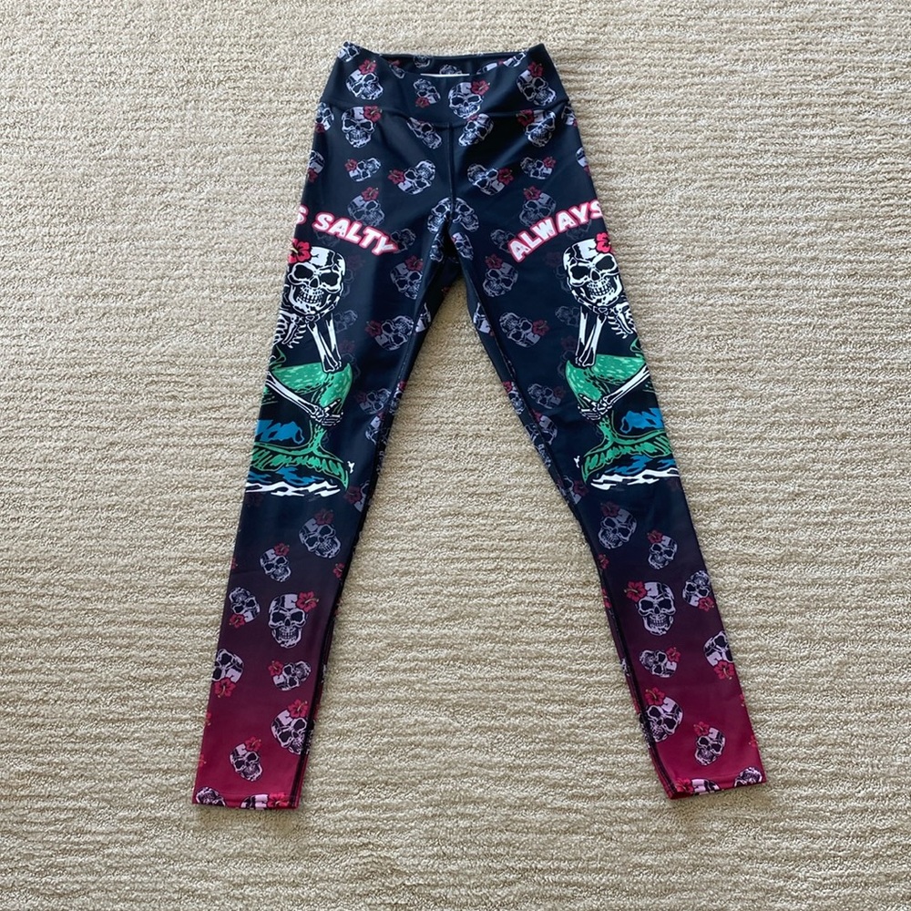 Always Salty Mermaid Skeleton Leggings. Size M. Never worn.